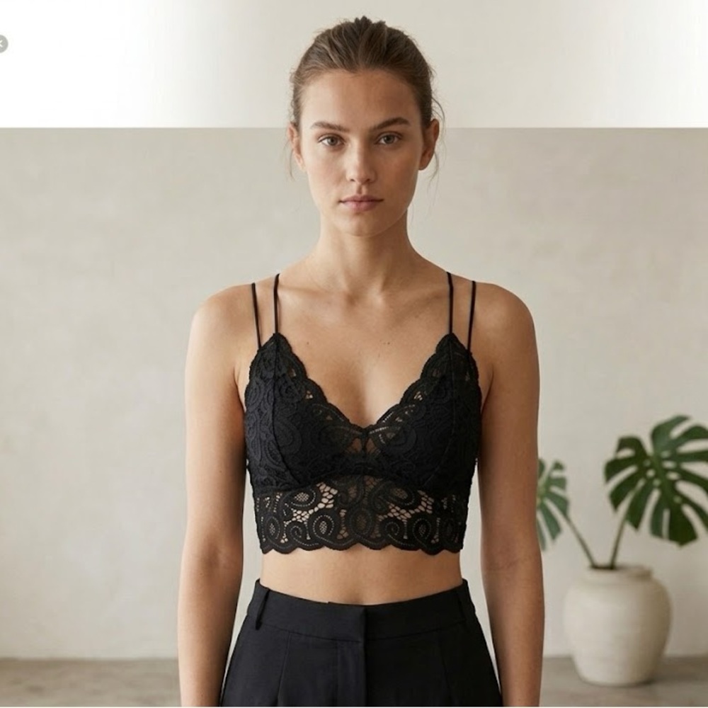 Victoria's Secret PINK Black Floral Lace Bralette - Picture 1 of 6